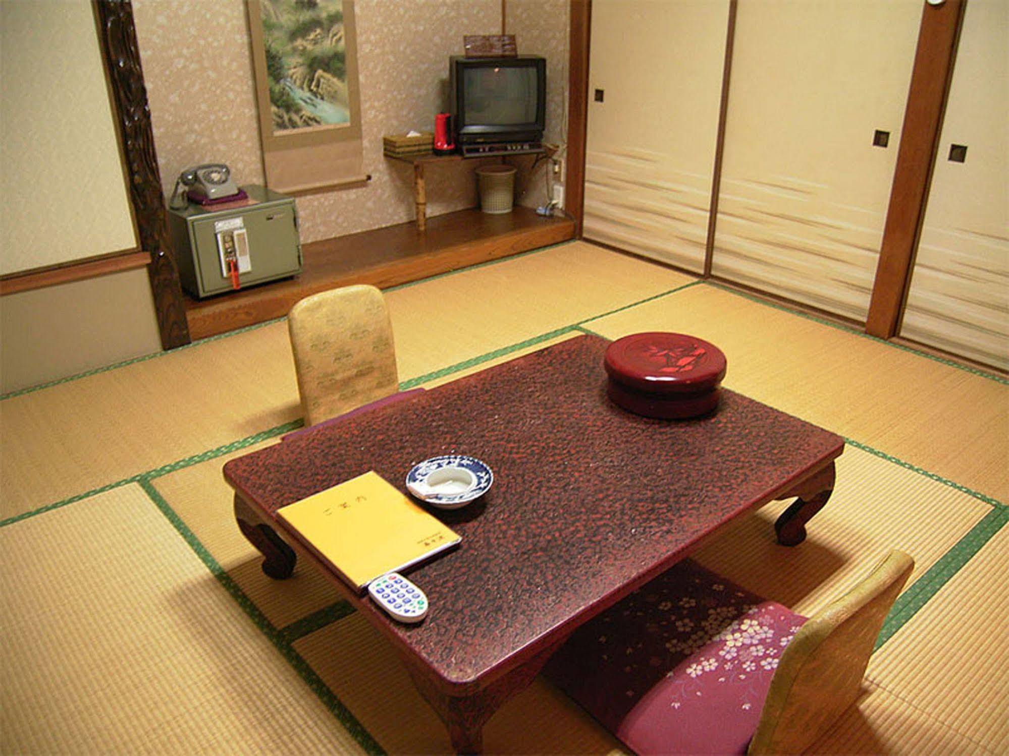Toushijima Onsen Suzunami 鸟羽 外观 照片
